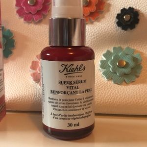3/$30!! Kiehl's Vital Skin Strengthening serum